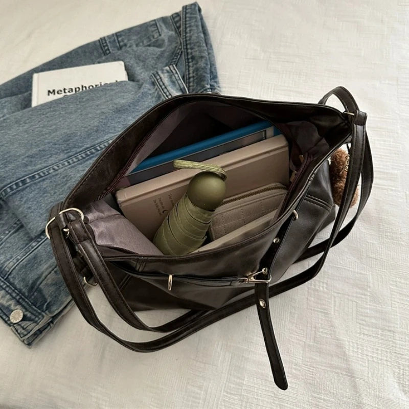 Retro Large Capacity Women's Tote Bag Fashionable Casual Double Shoulder Backpack for Autumn Winter New Arrival Trendy Handbags