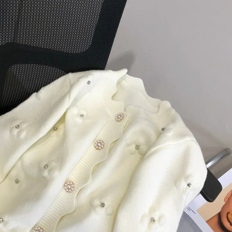 White Socialite Style Embroidery Knitted Cardigan 2024 Early Autumn Top Floral Sweater Jacket Spring Wardrobe New Match Women's