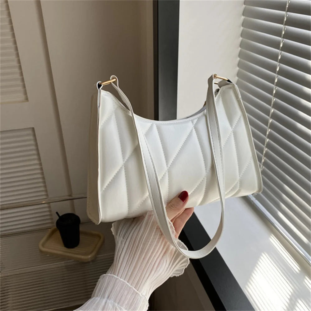 PU Leather Shoulder Bag for Women Fashionable Simple Armpit Bag Trendy Casual Commuting Crossbody Bag Girl Chain Bag New