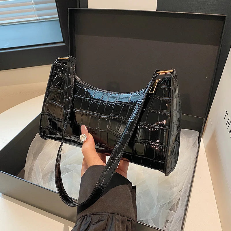 Fashion PU Leather Bags for Women Alligator Pattern Armpit Handbag Female Small Underarm Messenger Bag and Purse Designer Bag