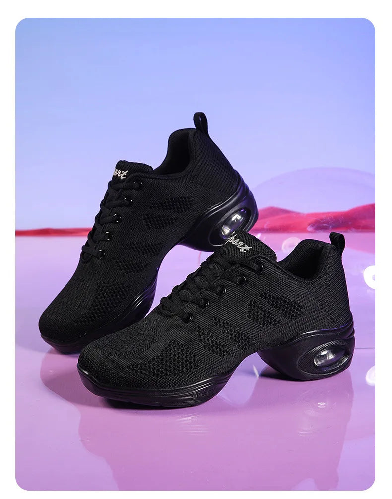 Women Sneakers Mesh Breathable Casual Flats Lace-Up Ladies Fashion Lightweight Soft Sneakers