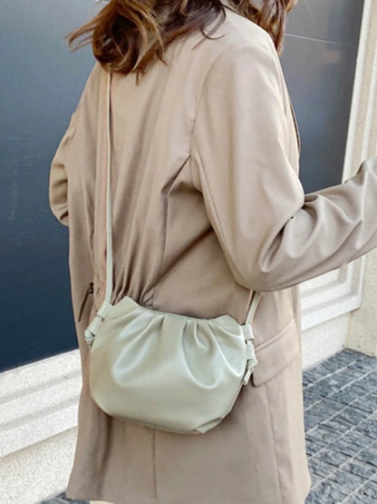Fashion Women Shoulder Bag New Arrival Crossbody Bag Female Solid Color Pleated Design Ladies Bag Mini Zipper Cloud Bag For Girl