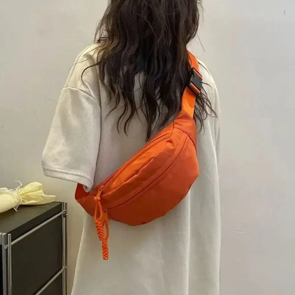 New Half Moon Women's Chest Bag New Oxford Cloth Large Capacity Crossbody Bag Multifunctional Waterproof Waist Bags Travel