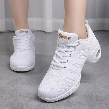 Women Sneakers Mesh Breathable Casual Flats Lace-Up Ladies Fashion Lightweight Soft Sneakers