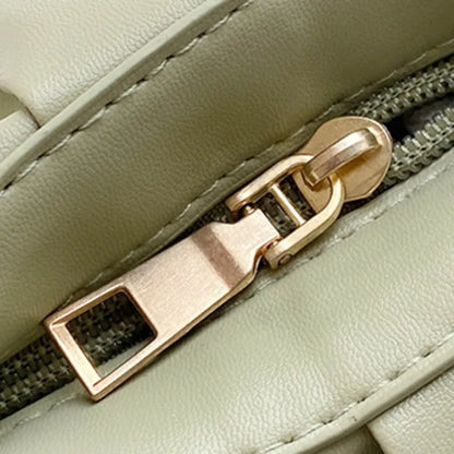 Fashion Women Shoulder Bag New Arrival Crossbody Bag Female Solid Color Pleated Design Ladies Bag Mini Zipper Cloud Bag For Girl