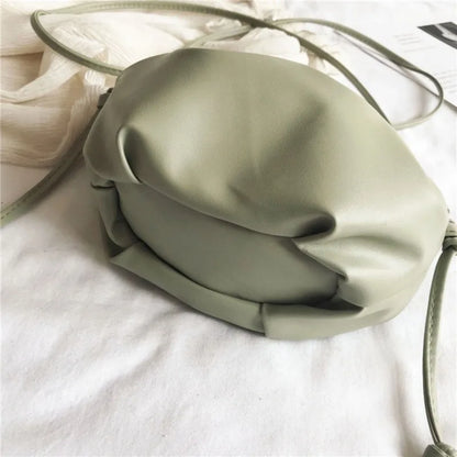Fashion Women Shoulder Bag New Arrival Crossbody Bag Female Solid Color Pleated Design Ladies Bag Mini Zipper Cloud Bag For Girl