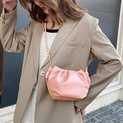 Fashion Women Shoulder Bag New Arrival Crossbody Bag Female Solid Color Pleated Design Ladies Bag Mini Zipper Cloud Bag For Girl