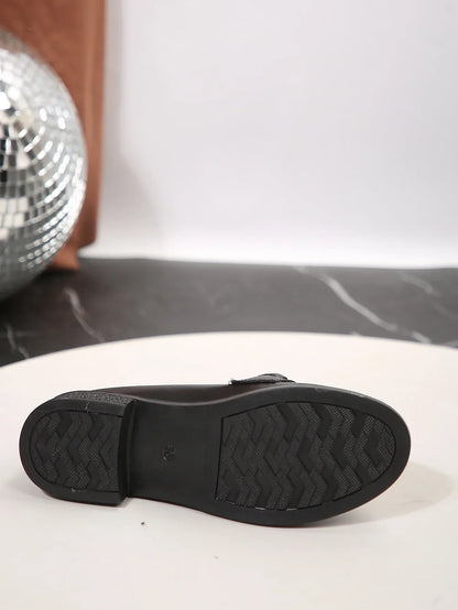 Women's Flat LoafersRetro Round Head Small Leather Shoes Soft Sole Foreign Trade Large Size Trend Zapatos Baratos Liquidaci...