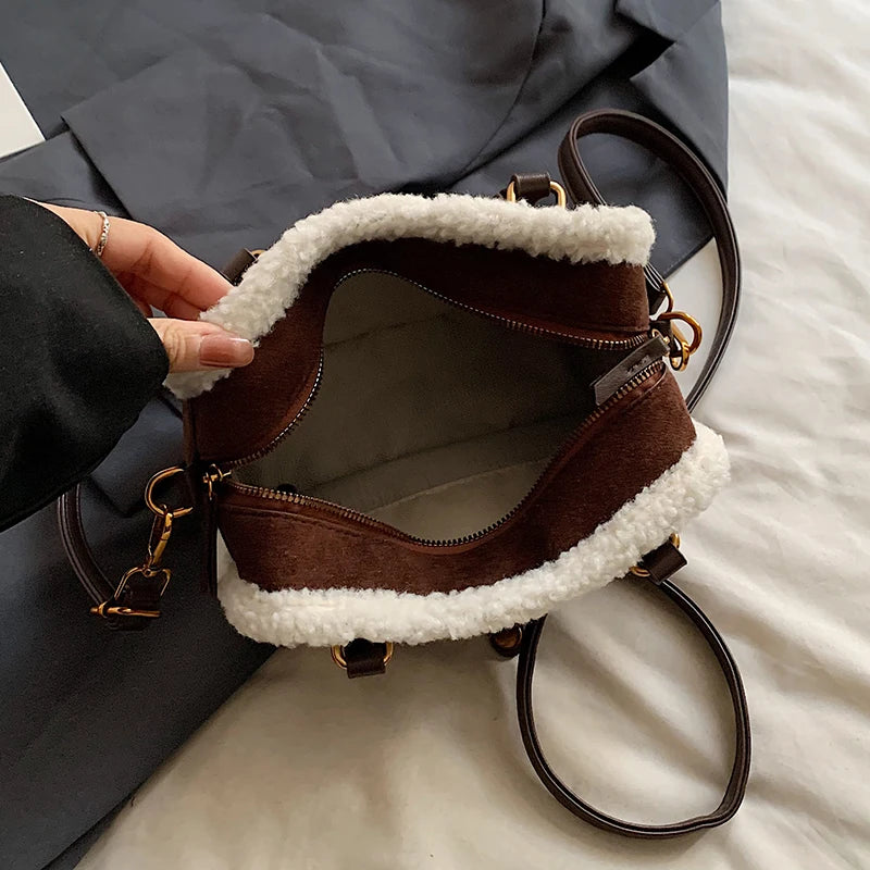 2024 Winter Lamb Woolen Handbag Women's Bag Designer Plush Handbag Fashion Casual Shoulder Messenger Bag Female Square bolsas