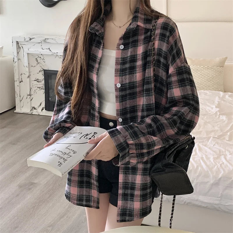 Women Tartan Shirt Long Sleeve Collared Button Up Oversized Plaid Shirt Flannel Jacket Grunge Teenage Girl Spring Summer Outfit