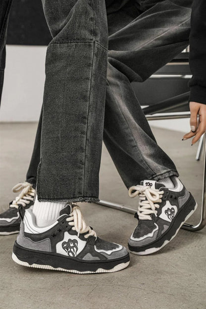 Women Sneakers Fahsion Design Flame Mixed Color Shoes Femme Sports Leisure Versatile Fashion Shoes Retro Trend Shoes Gray Tenis