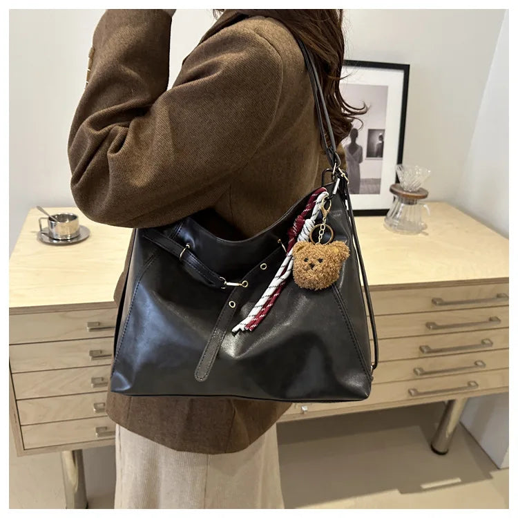 Retro Large Capacity Women's Tote Bag Fashionable Casual Double Shoulder Backpack for Autumn Winter New Arrival Trendy Handbags