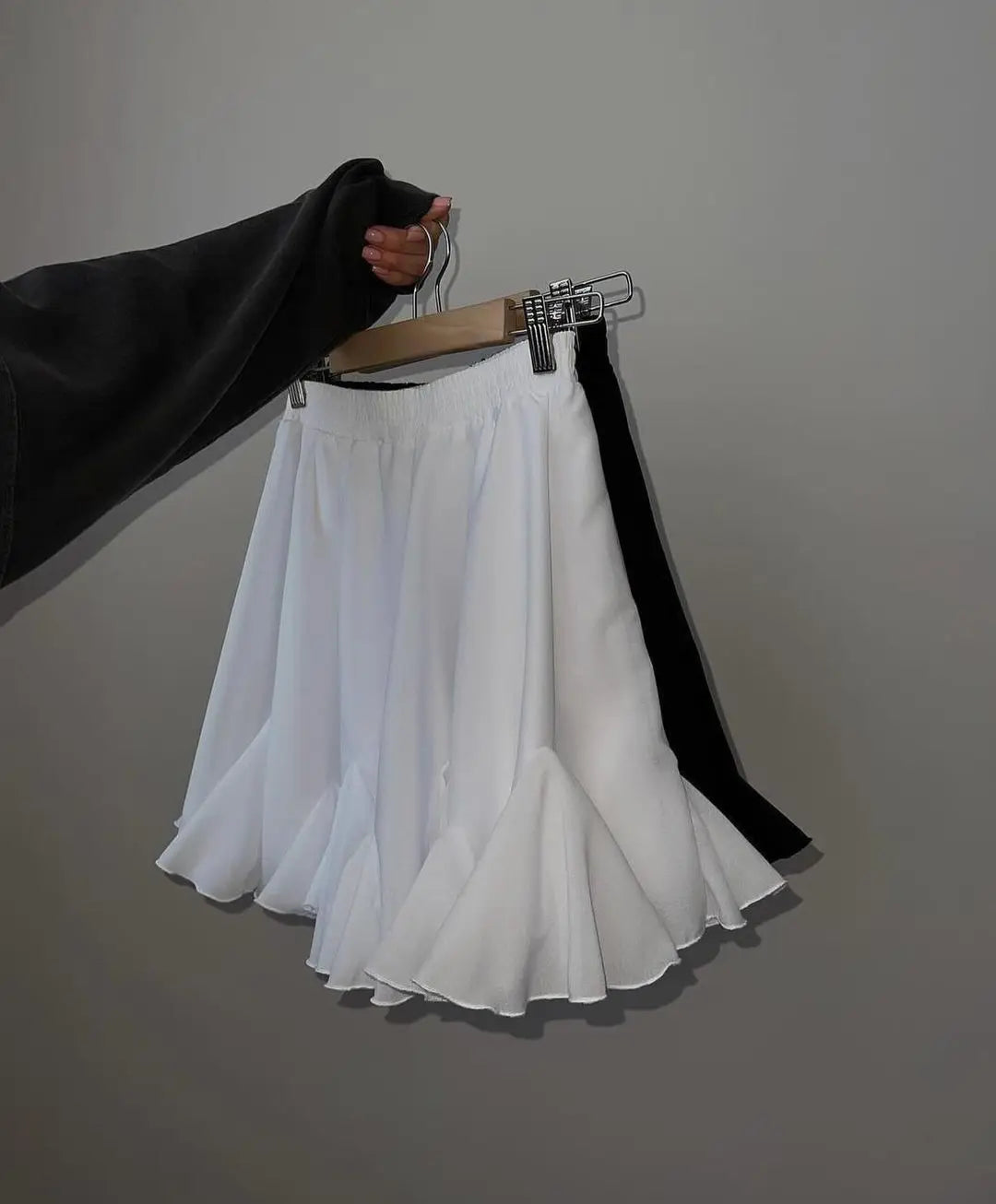 Talenza Women's White Mini Skirt A Line High Waist Sexy Cute Ruffle Retro Tennis Skirt Black Elastic Waist Short Skirt Summer