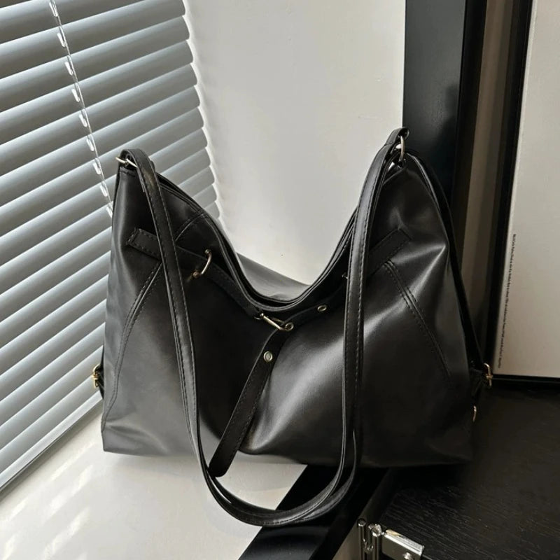 Retro Large Capacity Women's Tote Bag Fashionable Casual Double Shoulder Backpack for Autumn Winter New Arrival Trendy Handbags