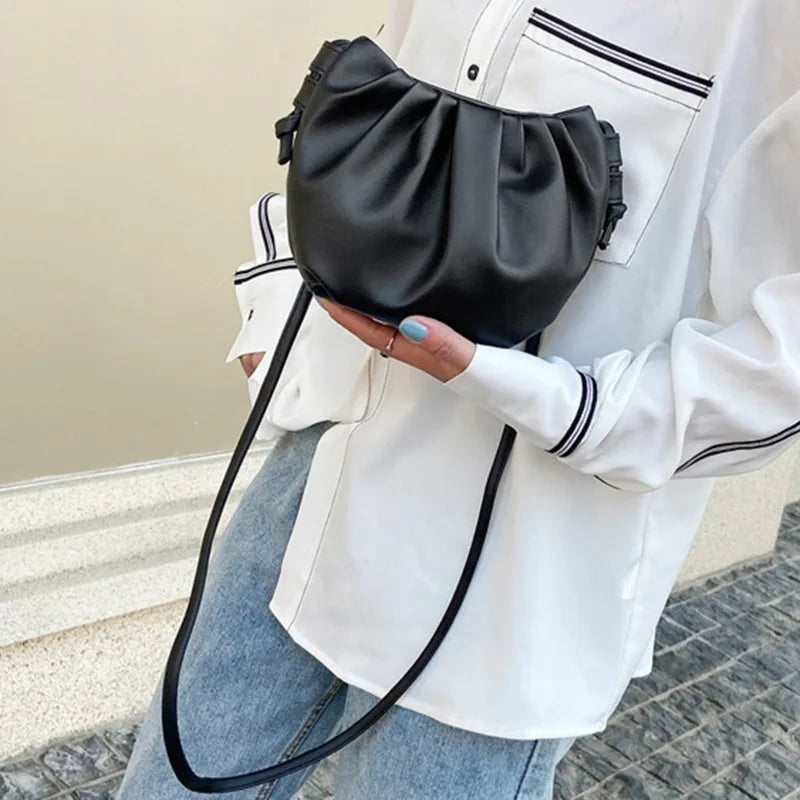 Fashion Women Shoulder Bag New Arrival Crossbody Bag Female Solid Color Pleated Design Ladies Bag Mini Zipper Cloud Bag For Girl