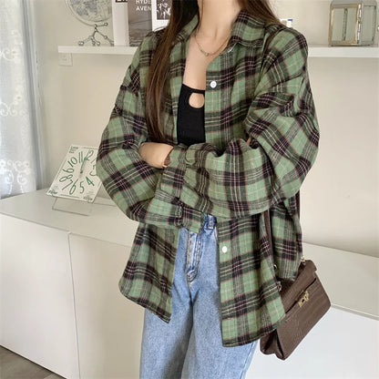 Women Tartan Shirt Long Sleeve Collared Button Up Oversized Plaid Shirt Flannel Jacket Grunge Teenage Girl Spring Summer Outfit