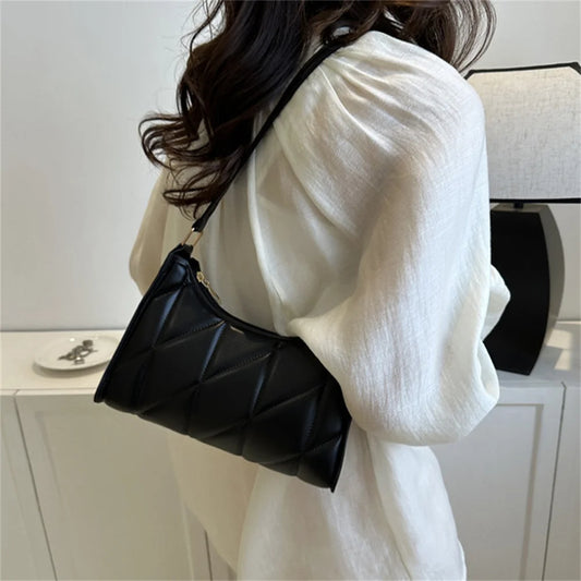 PU Leather Shoulder Bag for Women Fashionable Simple Armpit Bag Trendy Casual Commuting Crossbody Bag Girl Chain Bag New