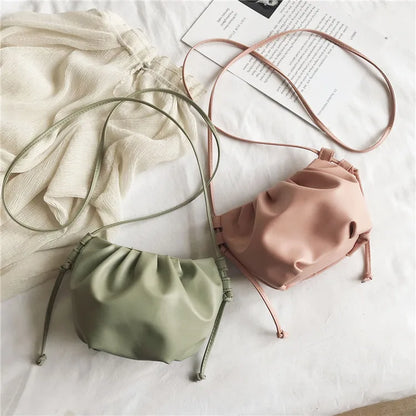 Fashion Women Shoulder Bag New Arrival Crossbody Bag Female Solid Color Pleated Design Ladies Bag Mini Zipper Cloud Bag For Girl