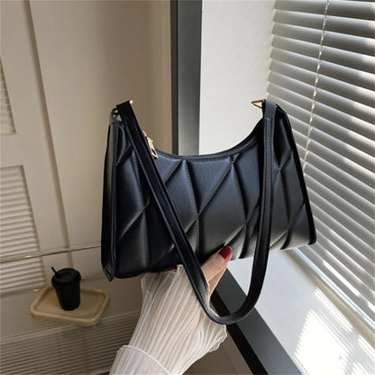 PU Leather Shoulder Bag for Women Fashionable Simple Armpit Bag Trendy Casual Commuting Crossbody Bag Girl Chain Bag New