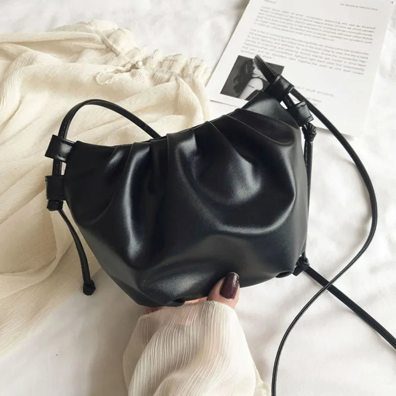 Fashion Women Shoulder Bag New Arrival Crossbody Bag Female Solid Color Pleated Design Ladies Bag Mini Zipper Cloud Bag For Girl
