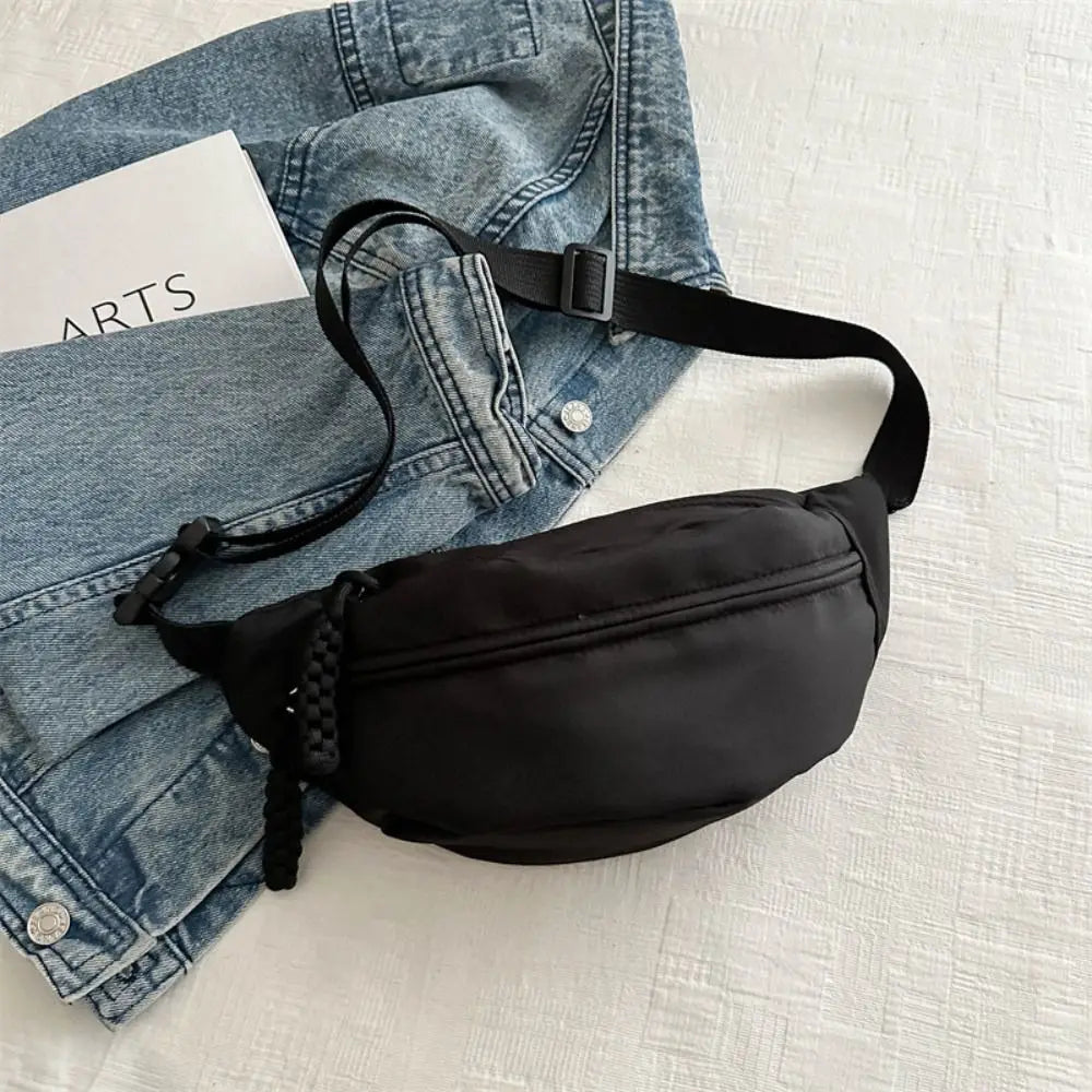 New Half Moon Women's Chest Bag New Oxford Cloth Large Capacity Crossbody Bag Multifunctional Waterproof Waist Bags Travel