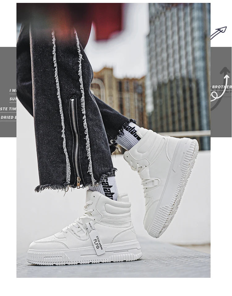 New Fashion Casual Sneakers High Top Skateboard Shoes Student Boots Men and Women Trend Wear Resistant Two-color Couples