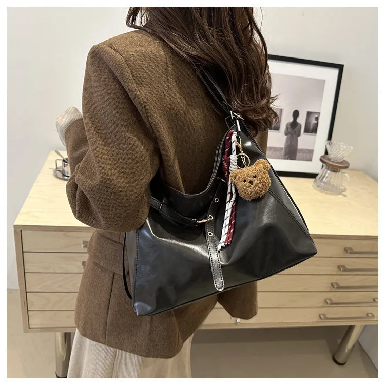 Retro Large Capacity Women's Tote Bag Fashionable Casual Double Shoulder Backpack for Autumn Winter New Arrival Trendy Handbags